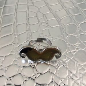 FUN LITTLE EXOTIC BROWN AND BLACK SILVER COSTUME RING JUST SOMETHING FUN TO ADD